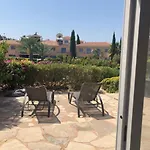 Limnaria - Comfy 2 Bed, 2 Bath Ground Floor *