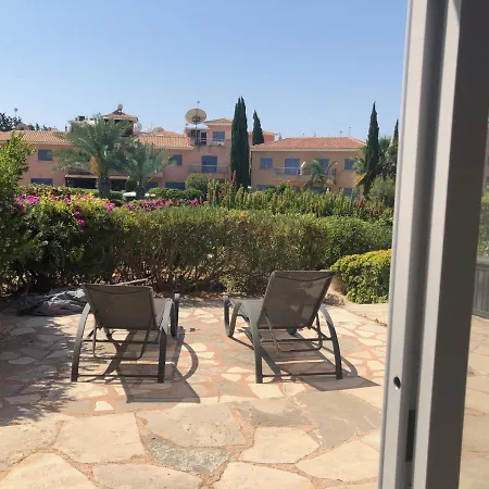 Limnaria - Comfy 2 Bed, 2 Bath Ground Floor *