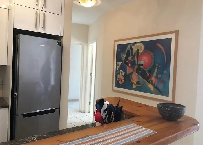 Limnaria - Comfy 2 Bed, 2 Bath Ground Floor *