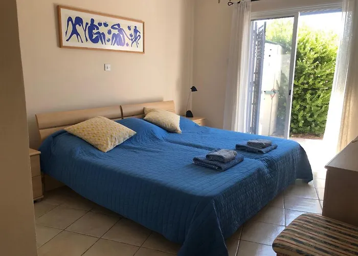 Limnaria - Comfy 2 Bed, 2 Bath Ground Floor *